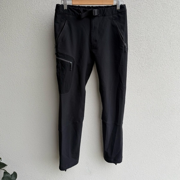Arc'teryx  Black Softshell Ski Snowboard Snow Pants Small - Picture 1 of 11